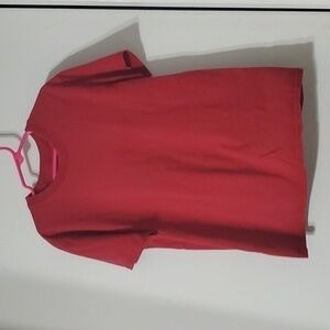 🐻   Hanes Classic T-shirt size M